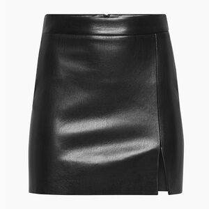 Wilfred Aritzia Patio Mini Skirt Black Vegan Leather Size 8